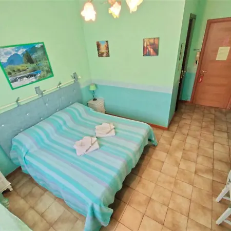 Serenella Szálloda 2*