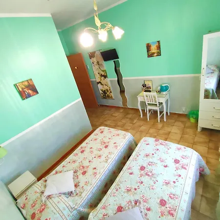Serenella Szálloda 2*