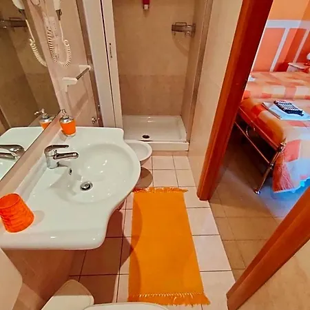 Hotel Serenella 2*